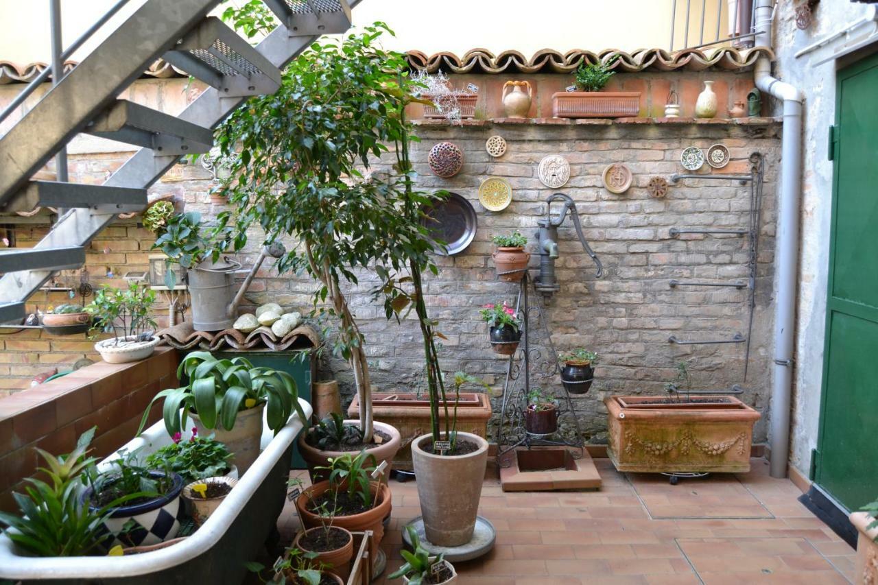 Bed and Breakfast Il Giardino Roccioso Rawenna Zewnętrze zdjęcie